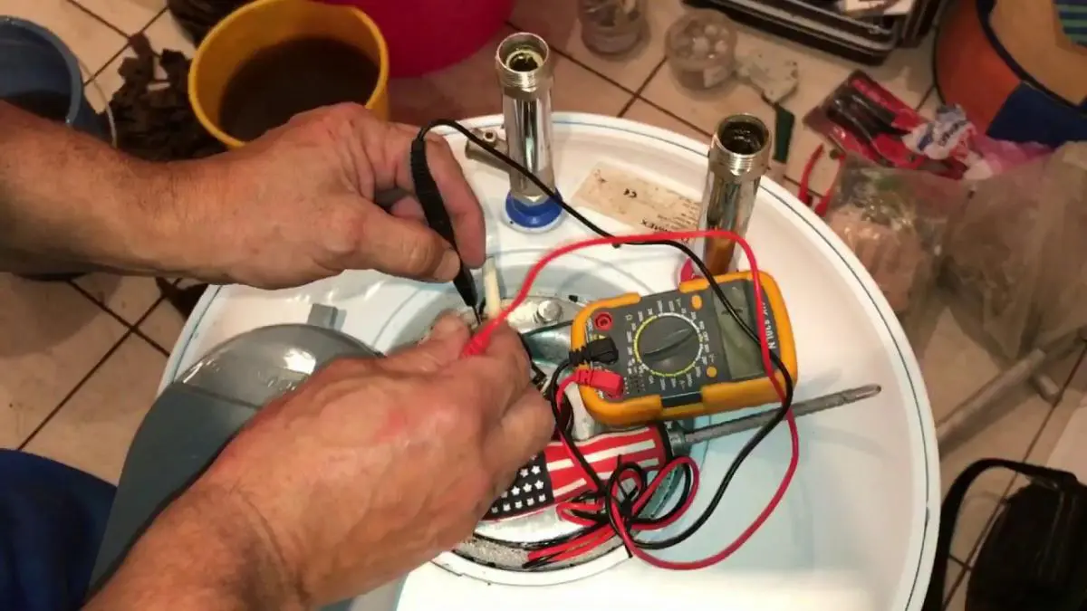 Ремонт водонагревателей Electrolux в Дагестанских Огнях — выгодная цена от 2374 руб., Мастер24