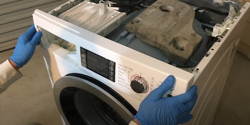 Ремонт стиральных машин Whirlpool в Дагестанских Огнях – сервис от Мастер24, цены от 2065 руб