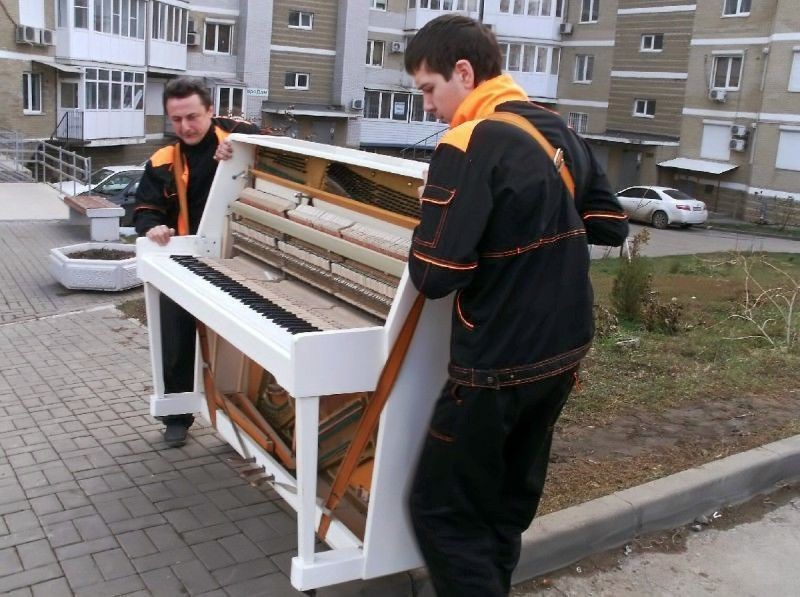 Перевозка пианино и рояля в Дагестанских Огнях — цена от 826 руб., грузчики, упаковка — Мастер24